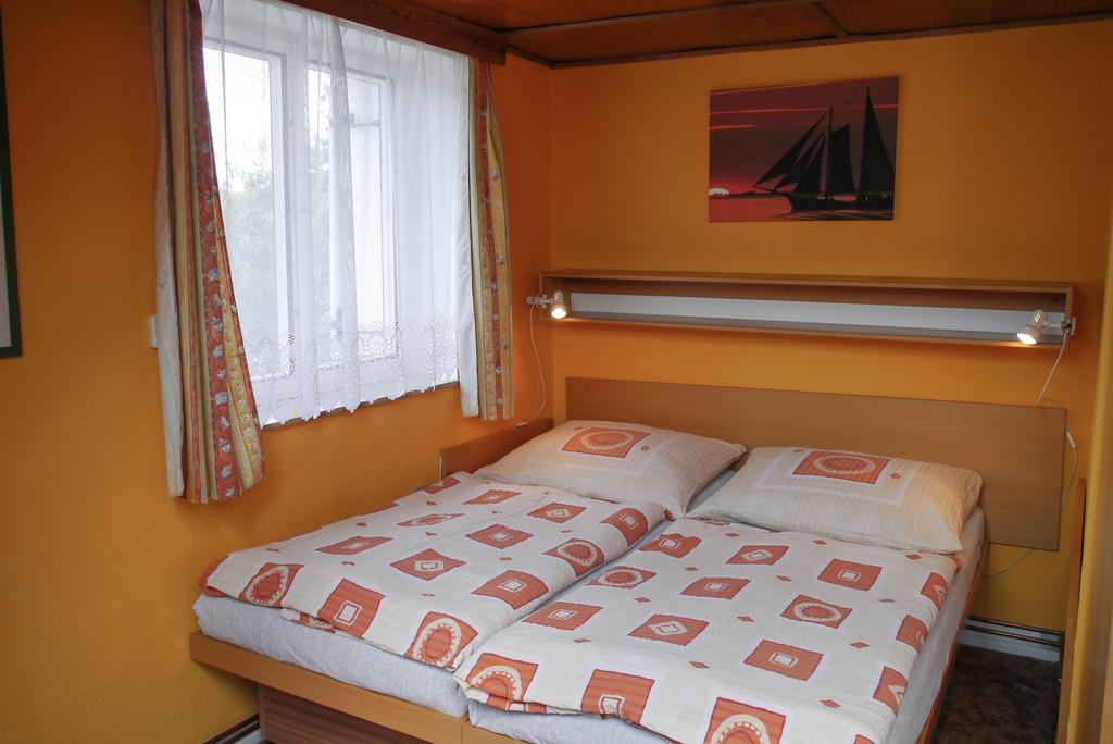 Penzion Kapitan Jindřichŭv Hradec Ngoại thất bức ảnh